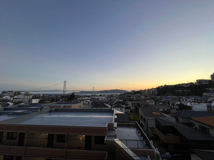 物件内観写真17　(室内からの展望)