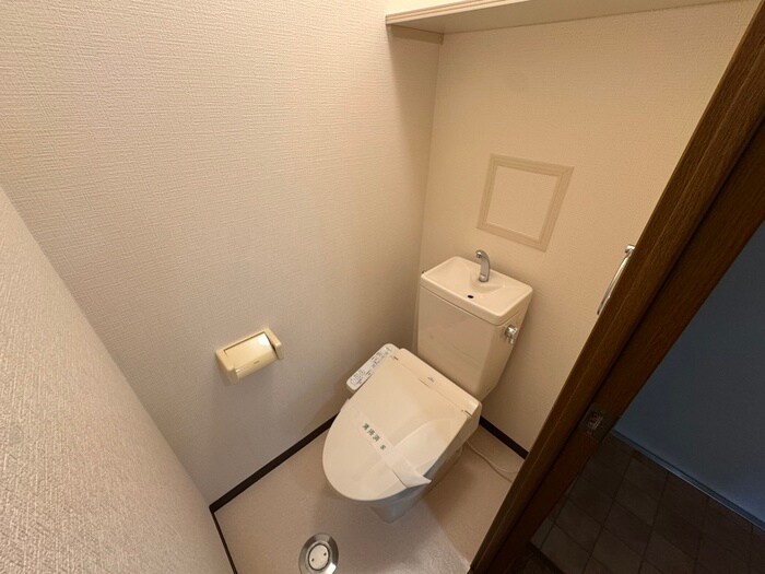 物件内観写真12　(トイレ)