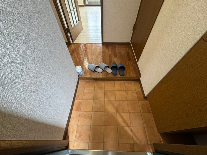 物件内観写真20　(玄関)
