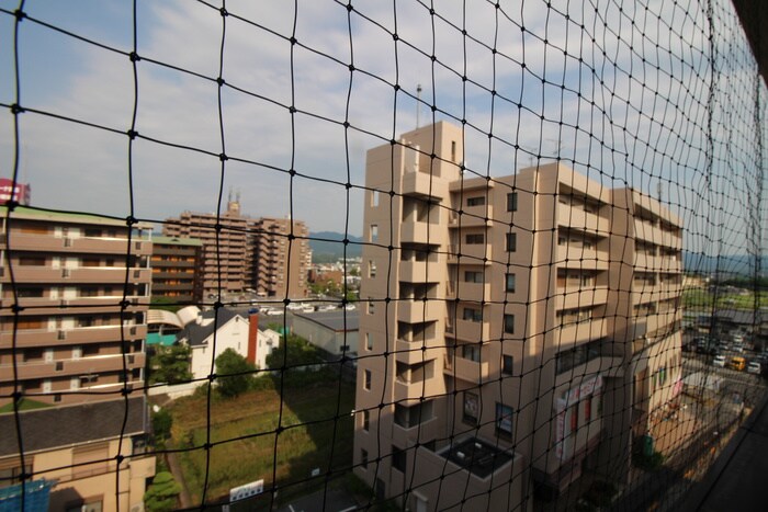 物件内観写真22　(室内からの展望)