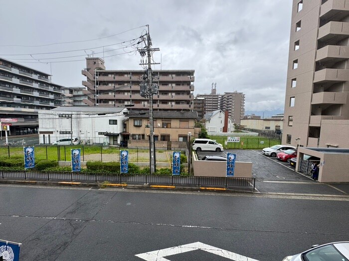 物件内観写真22　(室内からの展望)