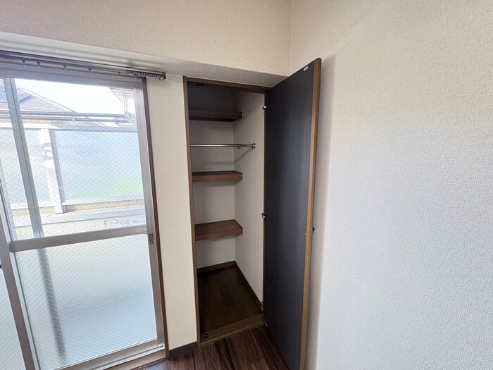 物件内観写真9　(収納)