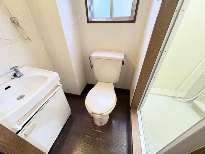 物件内観写真12　(トイレ)