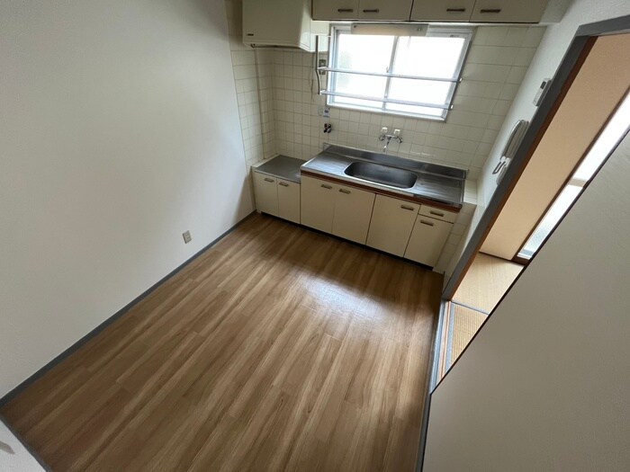 物件内観写真12　(居室)