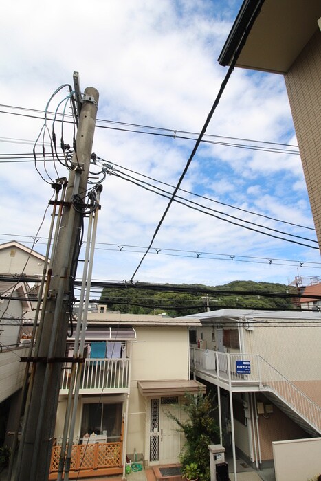 物件内観写真15　(室内からの展望)