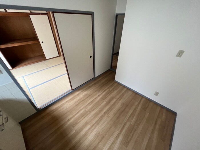 物件内観写真15　(居室)