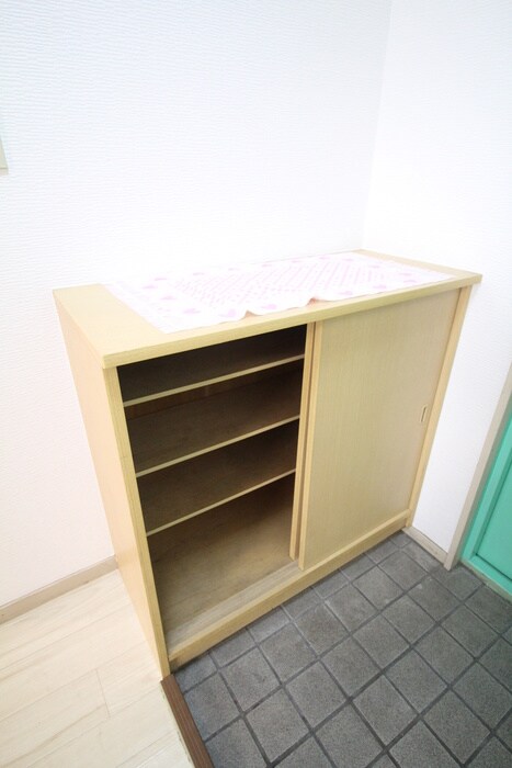 物件内観写真18　(靴箱)