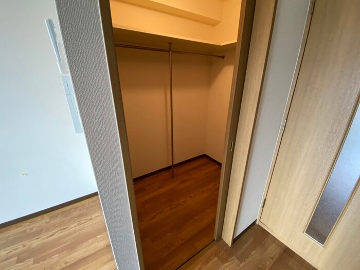 物件内観写真9　(収納)