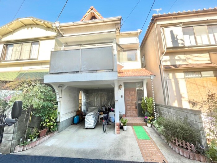 物件外観写真1　(外観写真)