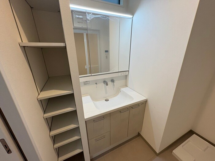 物件内観写真14　(洗面)