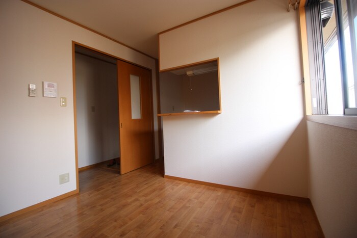 物件内観写真7　(居室)