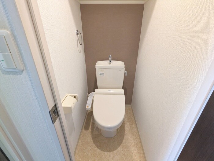 物件内観写真11　(トイレ)