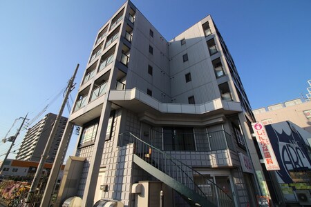 カルム新金岡ＢＬＤ外観写真
