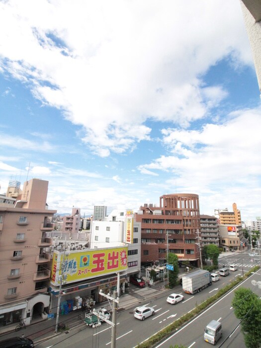 物件内観写真19　(室内からの展望)