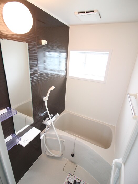 物件内観写真9　(バス／シャワールーム等)