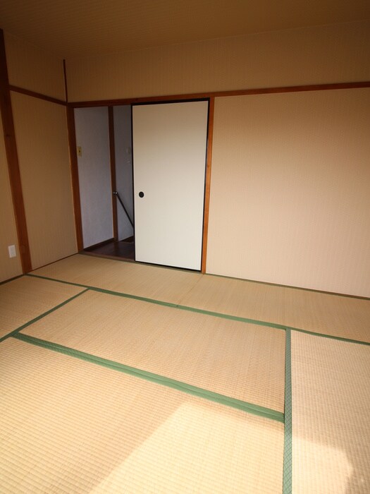 物件内観写真16　(居室)