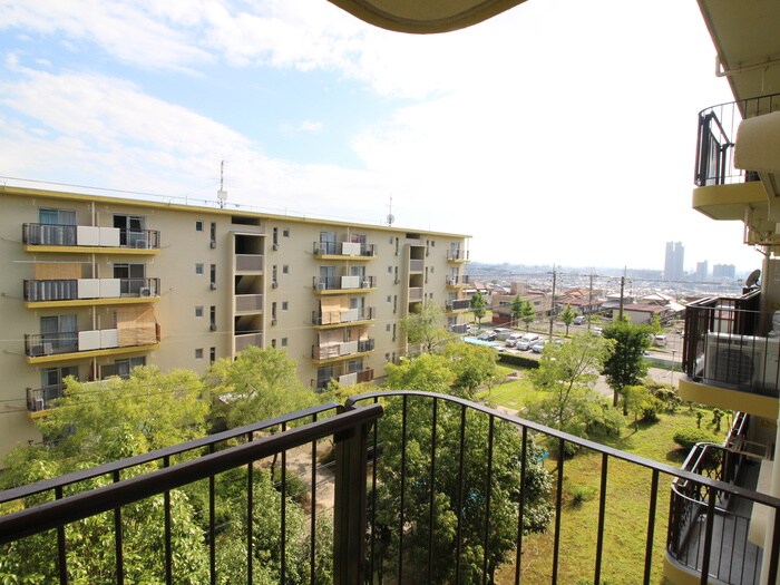 物件内観写真22　(室内からの展望)