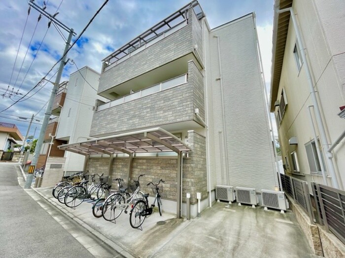 物件外観写真4　(外観写真)