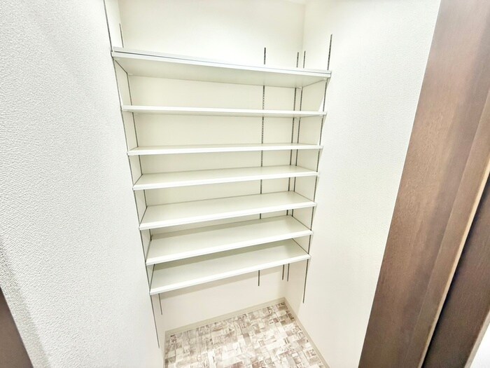物件内観写真19　(靴箱)