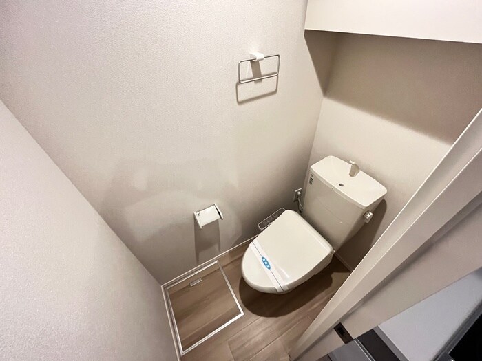 物件内観写真12　(トイレ)