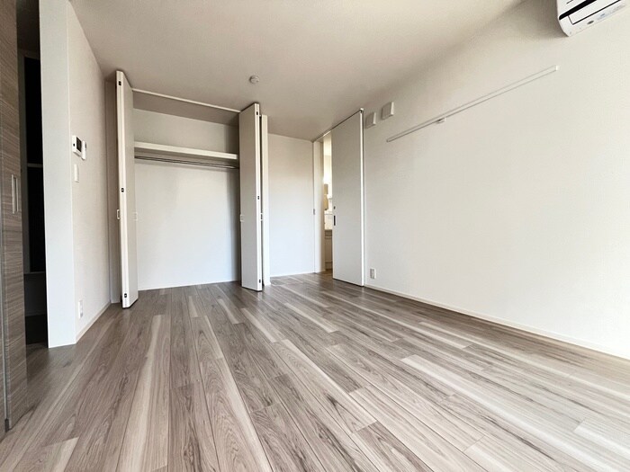 物件内観写真14　(居室)