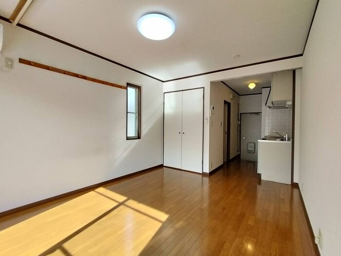 物件内観写真7　(居室)