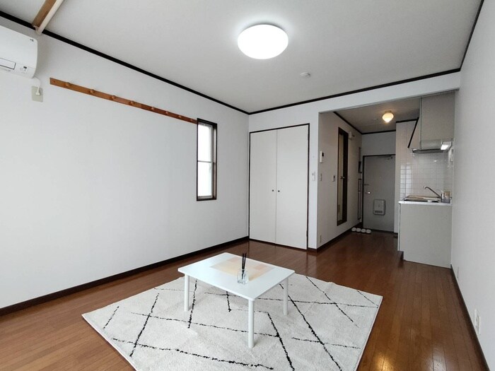 物件内観写真7　(居室)