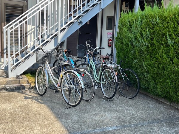 バイク置き場