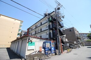 第８淀川ビル外観写真