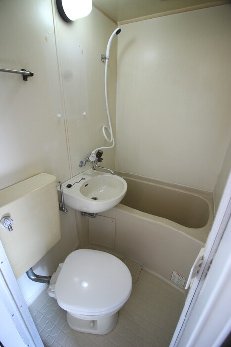 物件内観写真12　(バス／シャワールーム等)