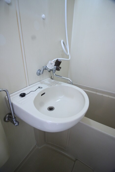 物件内観写真13　(洗面)