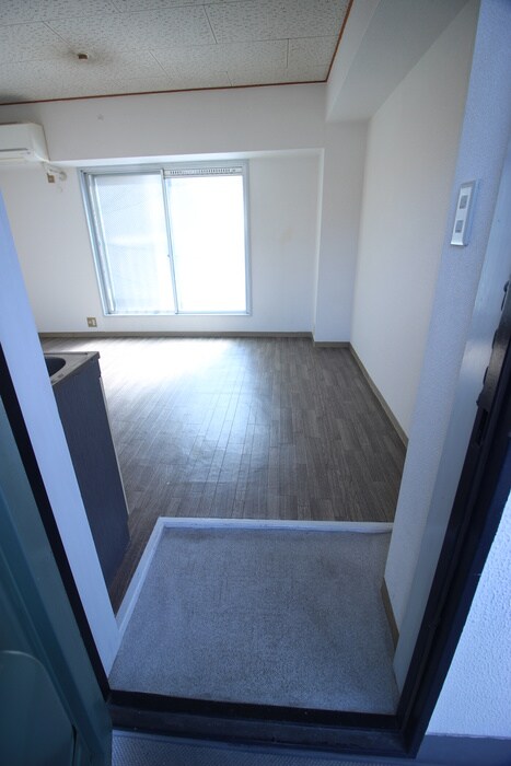 物件内観写真20　(玄関)