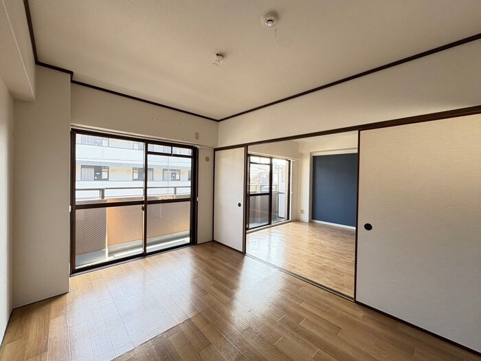 物件内観写真9　(居室)