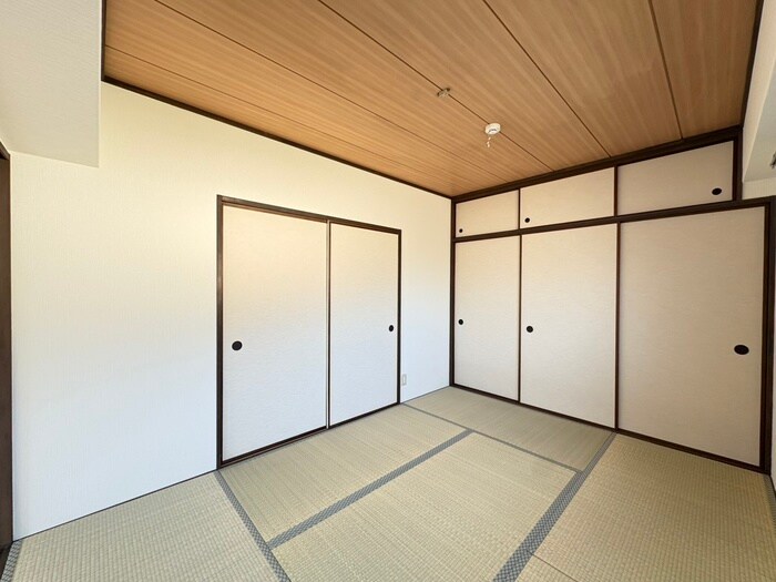 物件内観写真11　(居室)