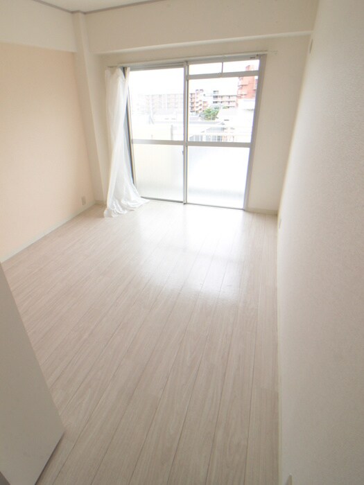 物件内観写真8　(内観写真)