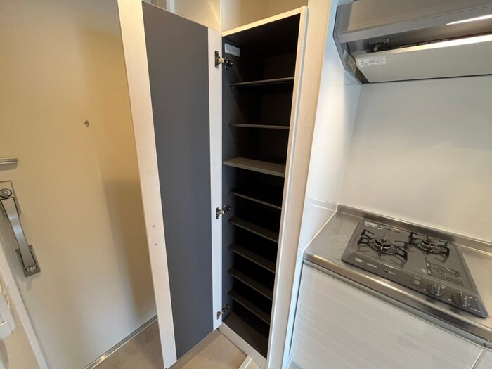 物件内観写真15　(靴箱)