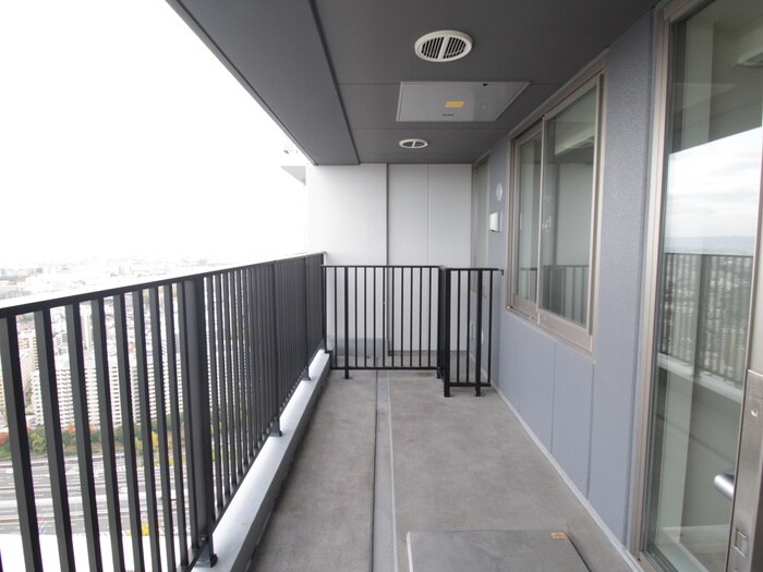 物件内観写真16　(ベランダ・バルコニー)