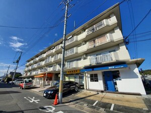 陵南ハイツ外観写真