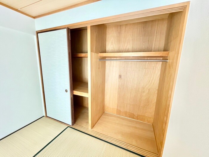 物件内観写真15　(収納)