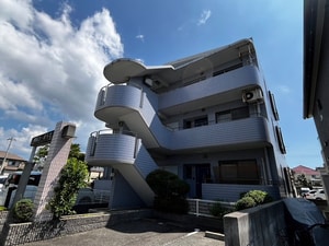 明南コーポラス外観写真