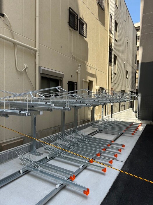 物件外観写真5　(駐輪場)