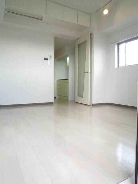 物件内観写真14　(居室)