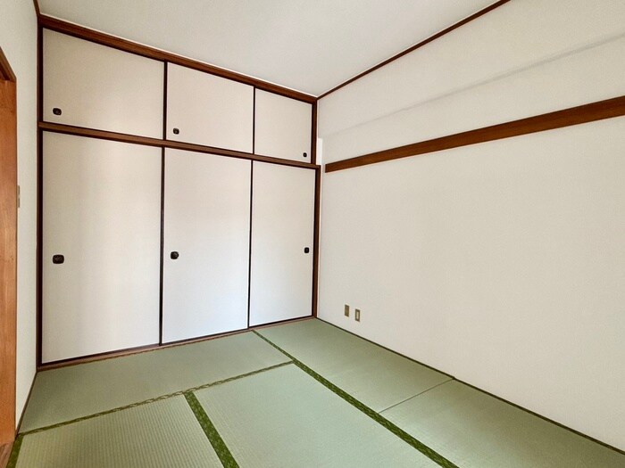 物件内観写真9　(居室)