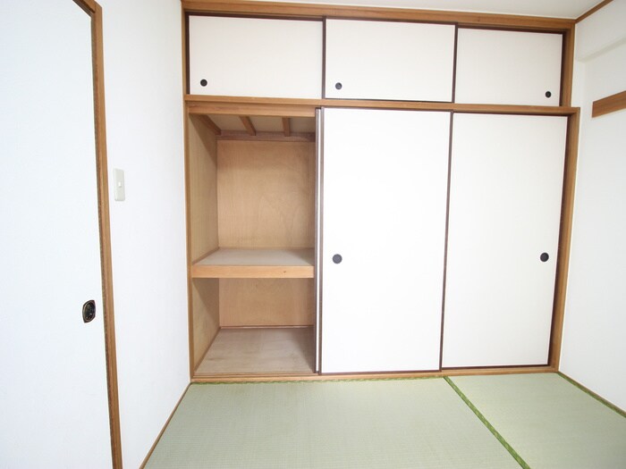 物件内観写真22　(収納)