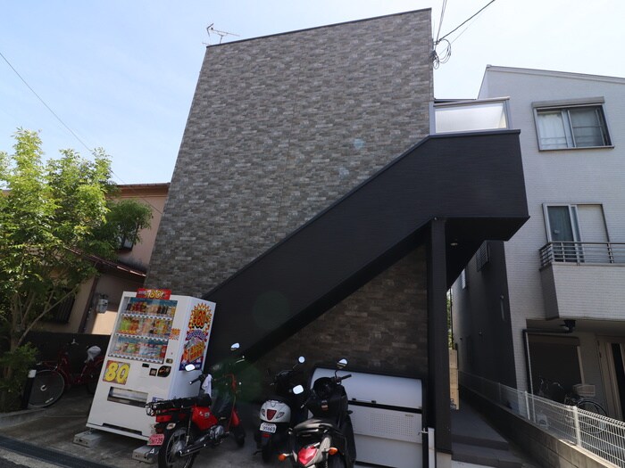 物件外観写真2　(外観写真)