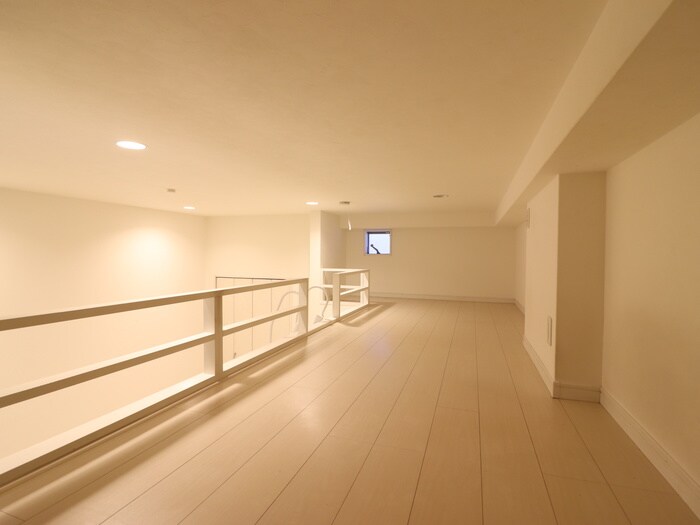 物件内観写真14　(ロフト)