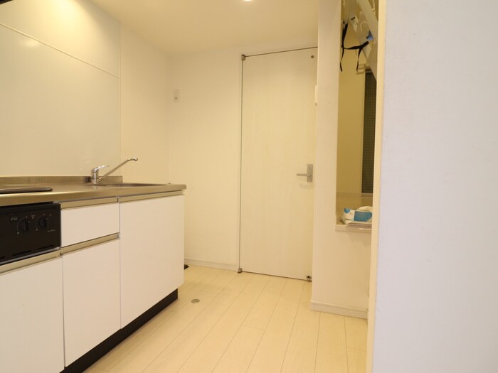 物件内観写真19　(廊下)