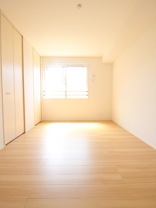 物件内観写真11　(居室)