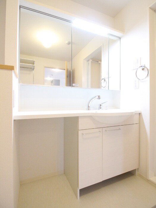 物件内観写真14　(洗面)