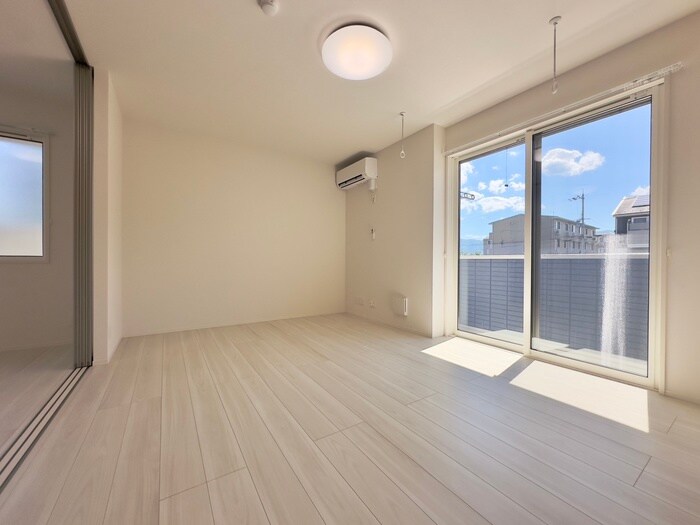 物件内観写真7　(居室)